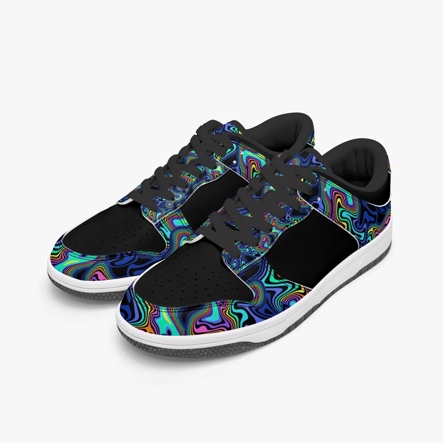 Groovy Liquid Lines - Black   |   Kawa Low-Top Leather Sneakers