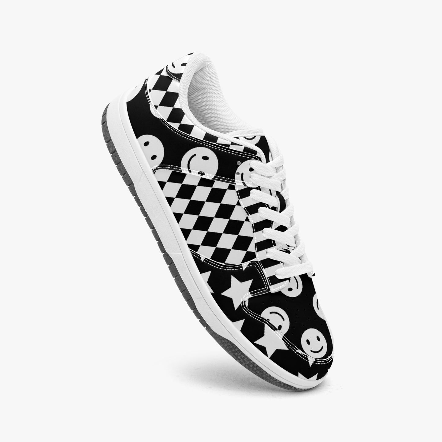 Black & White Clowncore    |    Kawa Low-Top Leather Sneakers